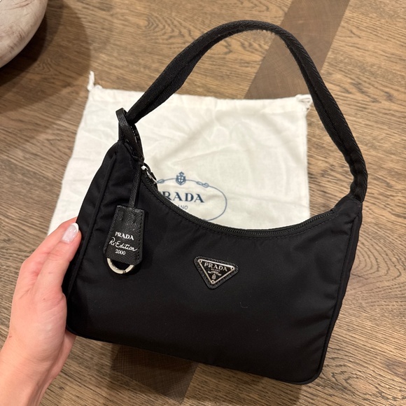 Prada Tessuto Nylon Mini Re-Edition 2000 Bag Black - Picture 2 of 5